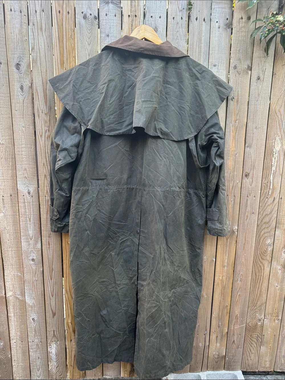 Kakadu Australia Men's Olive Waxed Cotton Trench Coat